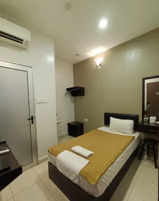 CK HOTEL, LUMUT Hotels in 