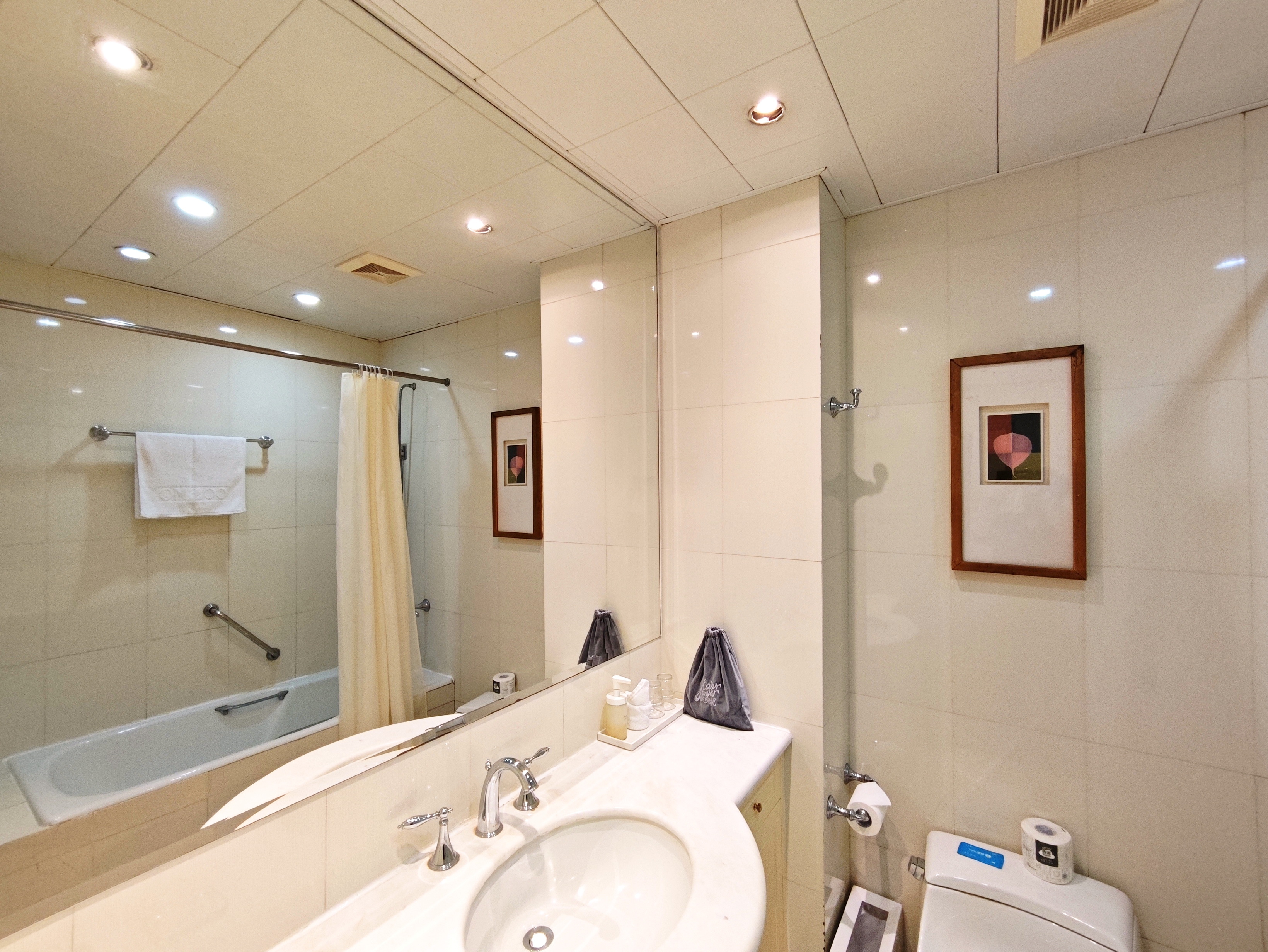 和睦家庭双床套房 |投屏电视 | 燃气灶厨房|滚筒洗衣机