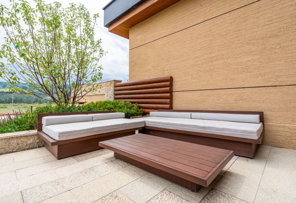 2 Double 1 Bedroom Suite Terrace Access