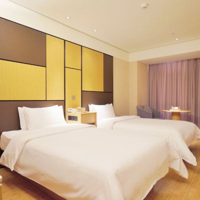 家庭房【天竺葵芳香洗沐浴露+拾趣茶具+智能投屏】 全季飯店（南京新街口中央商場店）優惠