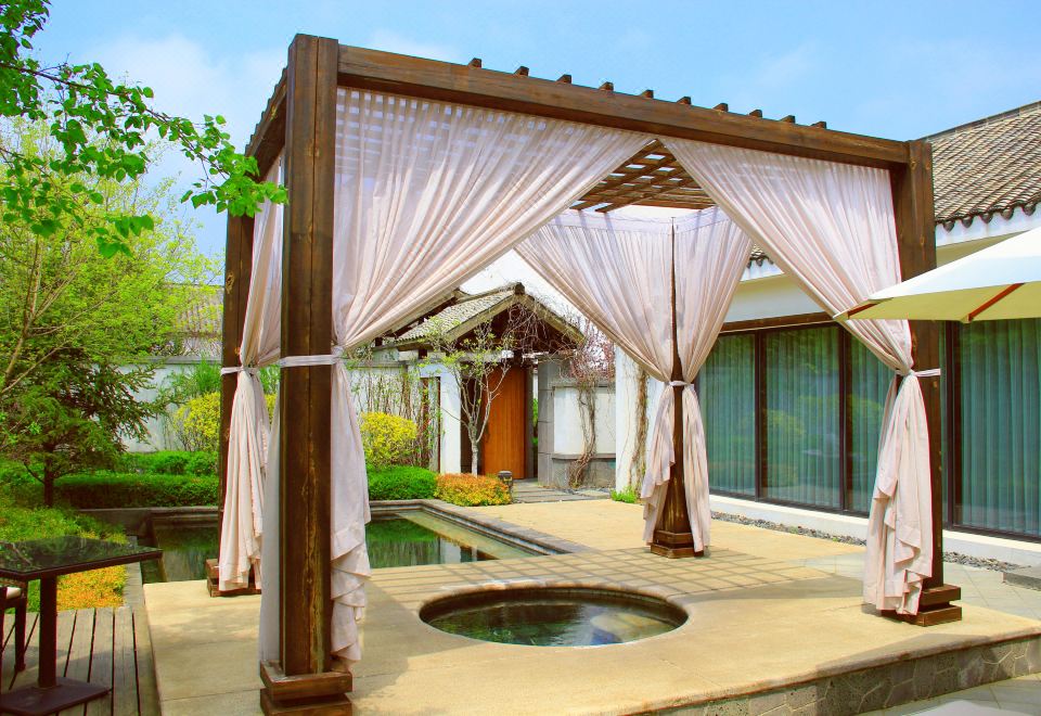 雙臥雙泡池子母床8人別墅