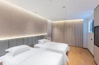 Four Seasons Garden Hotel