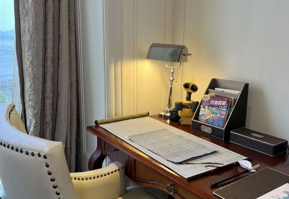 至尊海景汽車親子三臥套房【小童小帳篷+小童用品】