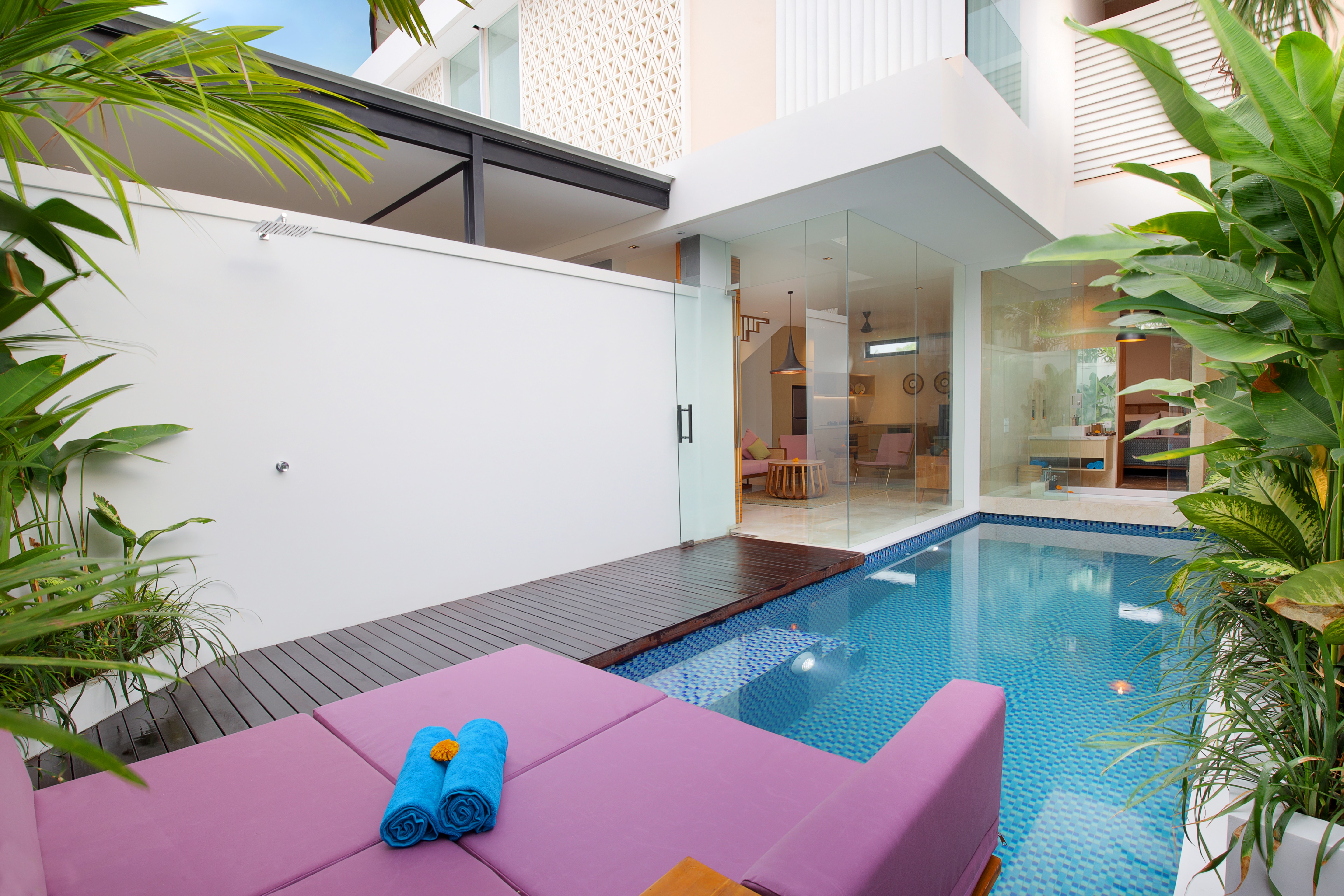 2 Bedroom Villa Private Pool Bathtub