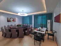 Fanyikeju Hotel (Longyan Zhongshan Road Pedestrian Street Dendou Station Store)