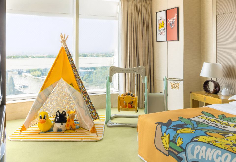 暖汤温泉·盼酷亲子单间套房