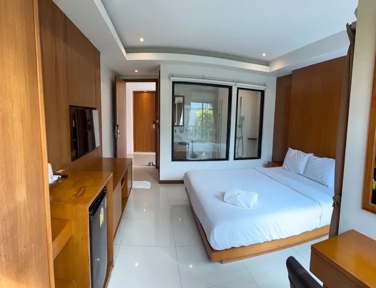 ห้องเตียงใหญ่