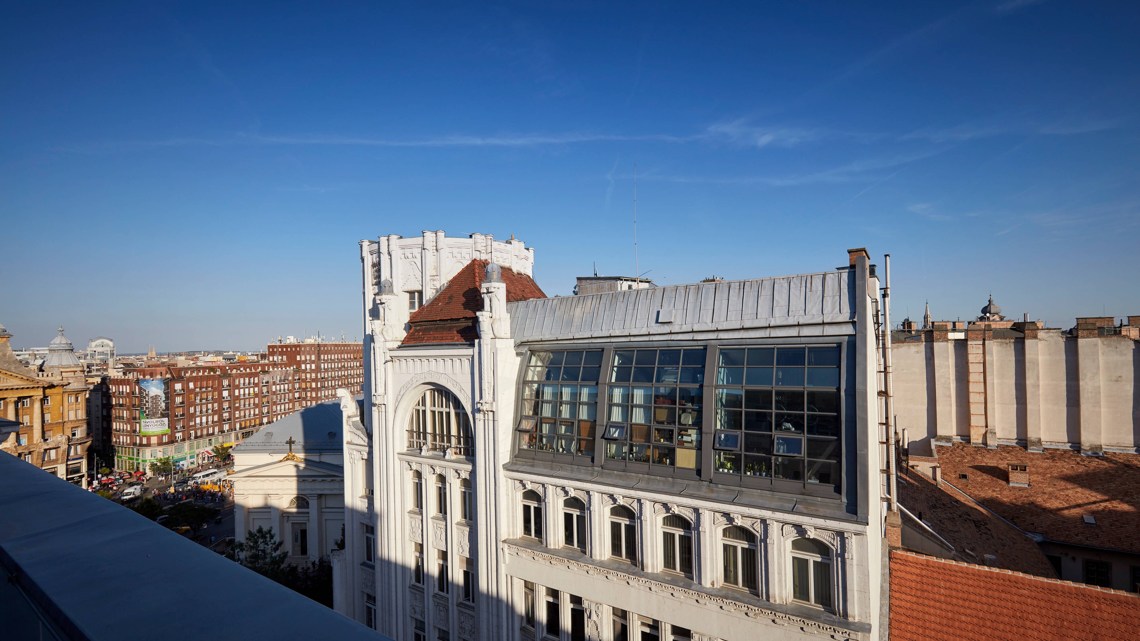 俱乐部特大床客房