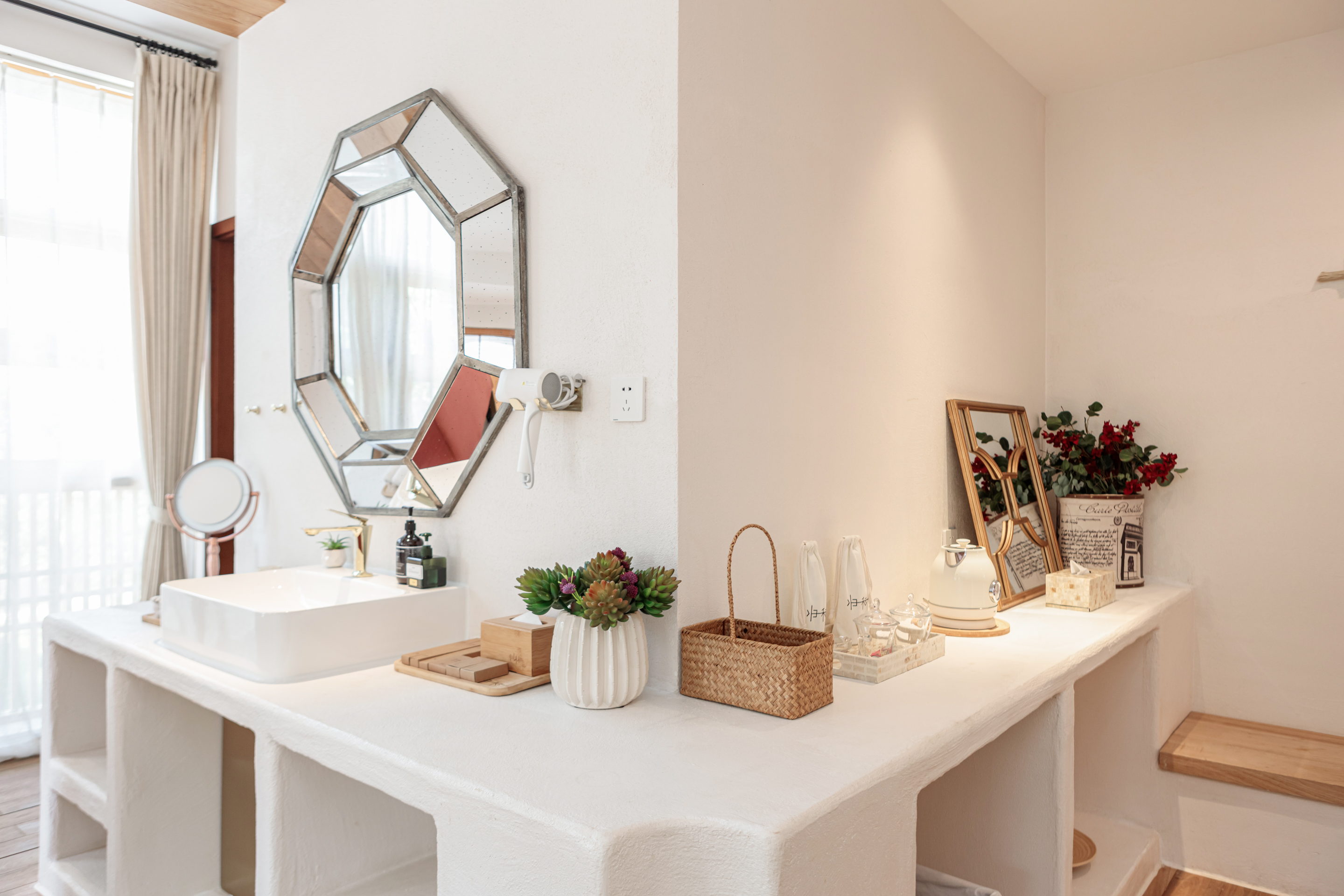 忘忧豪华大床房