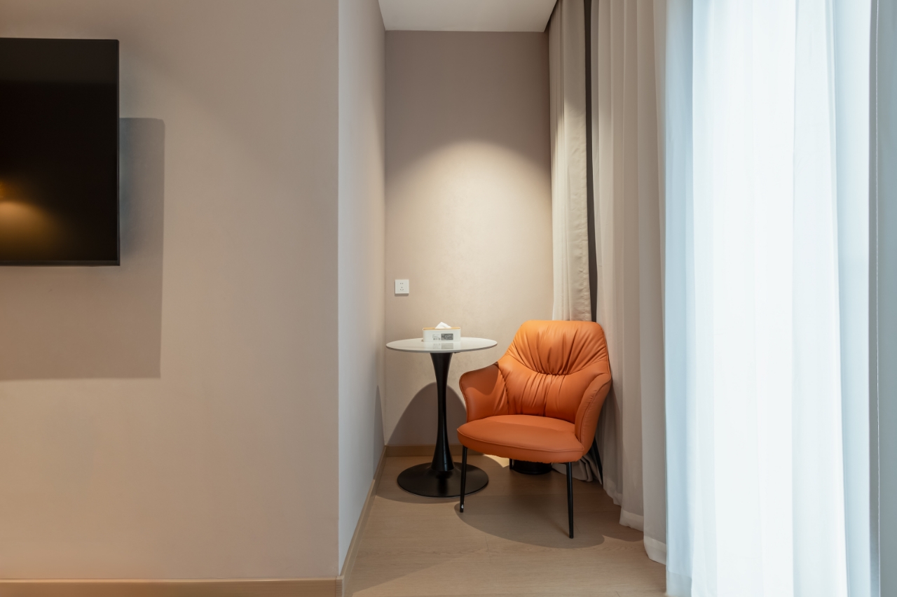 四季阳光?Night静谧双床房【电视投屏+乳胶床垫】