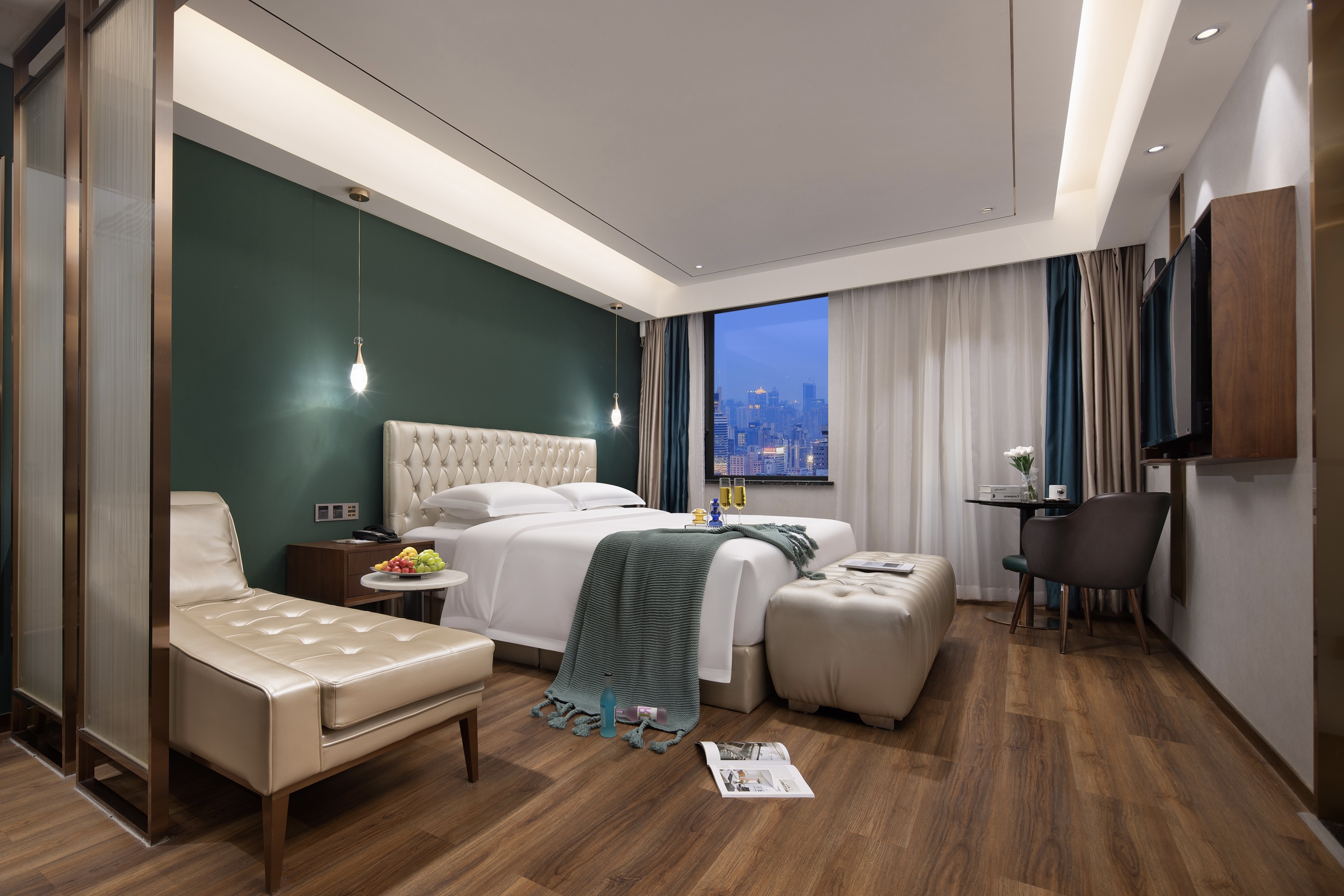 致雅大床房（超大衞浴化粧间+零压记忆床垫+智能客控）