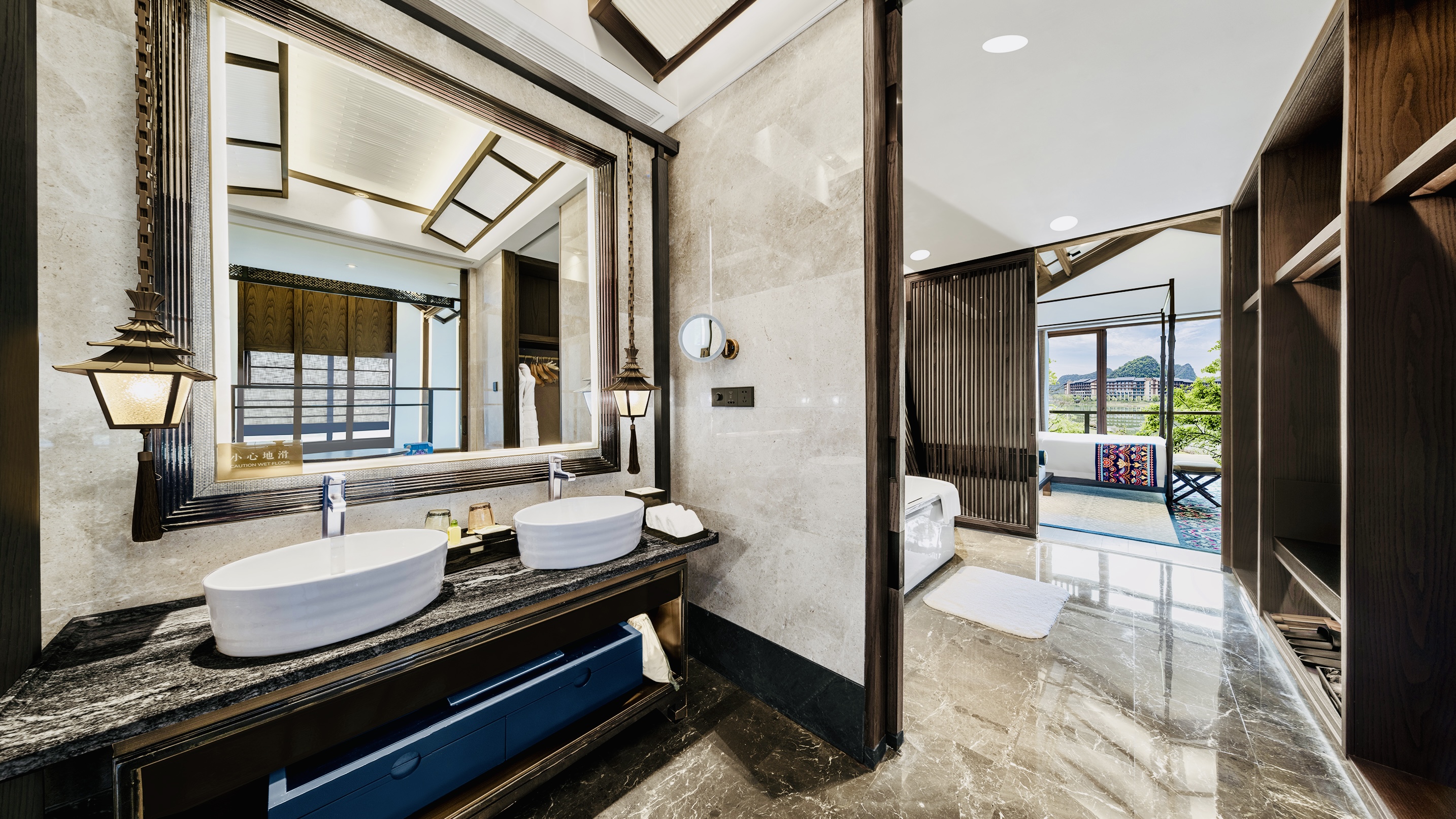 全景露台复式庭院双卧别墅