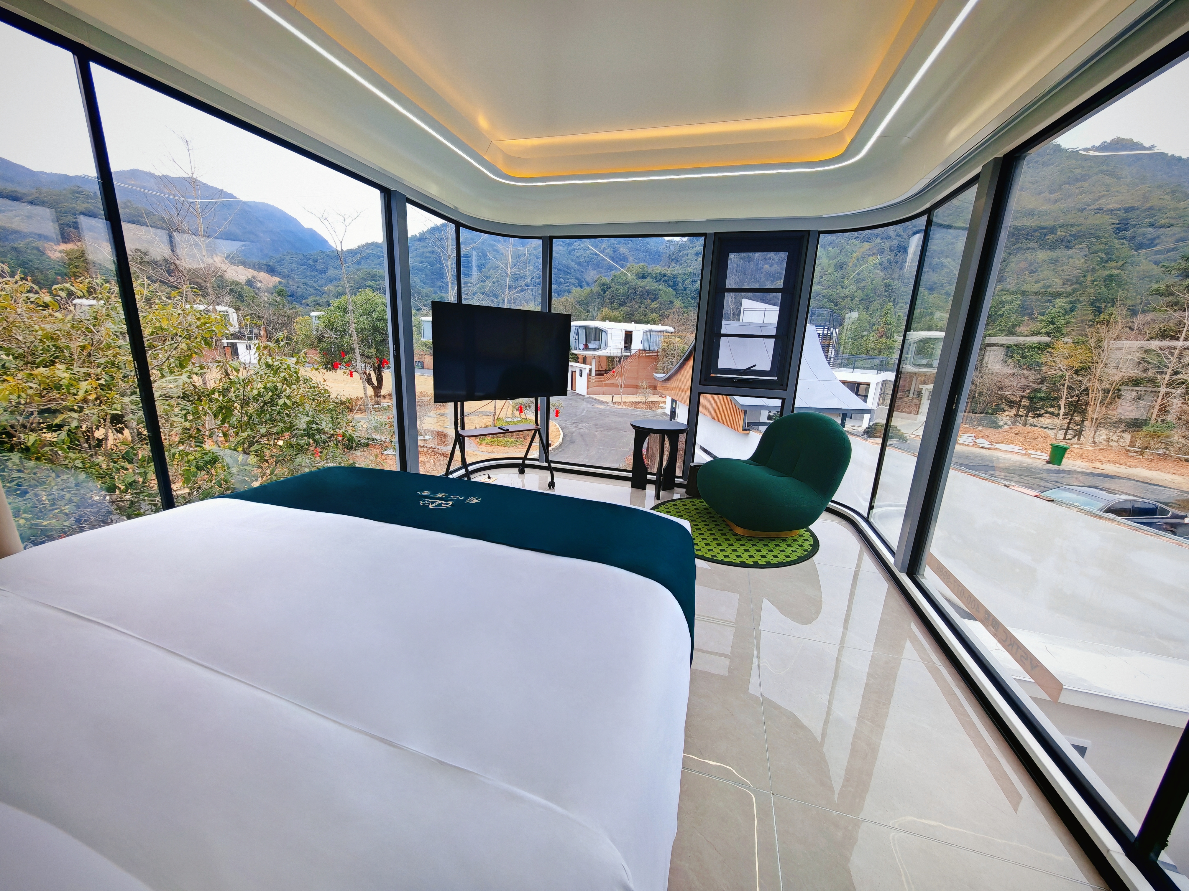 双鱼座山景套房+独栋庭院+温泉泡池+全景大露台+烧烤