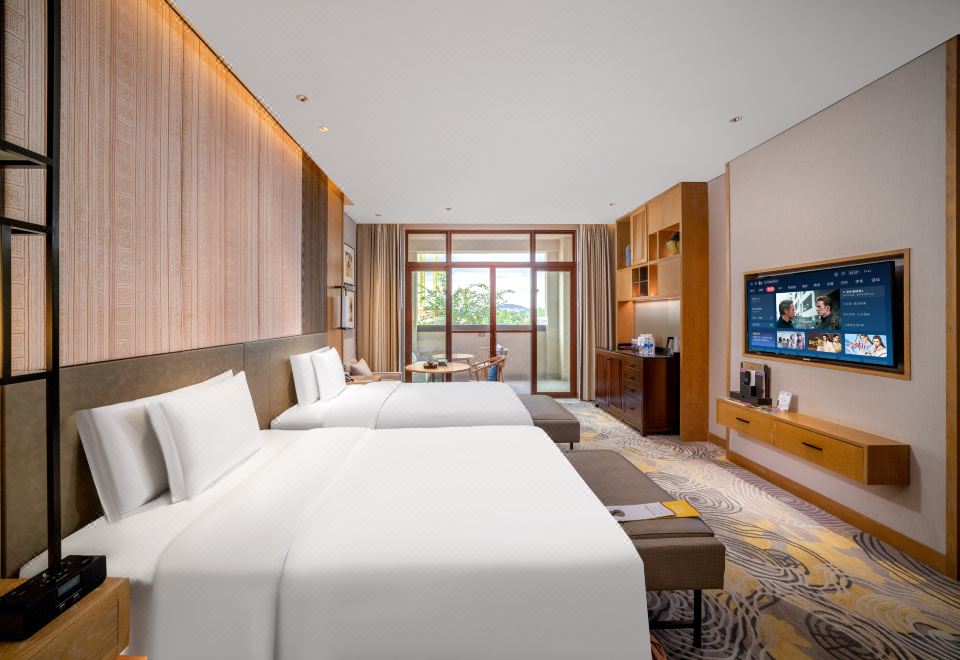 Crowne Plaza Kunming Ancient Dian Town2 Singles Beds Standard Theme Park View Room