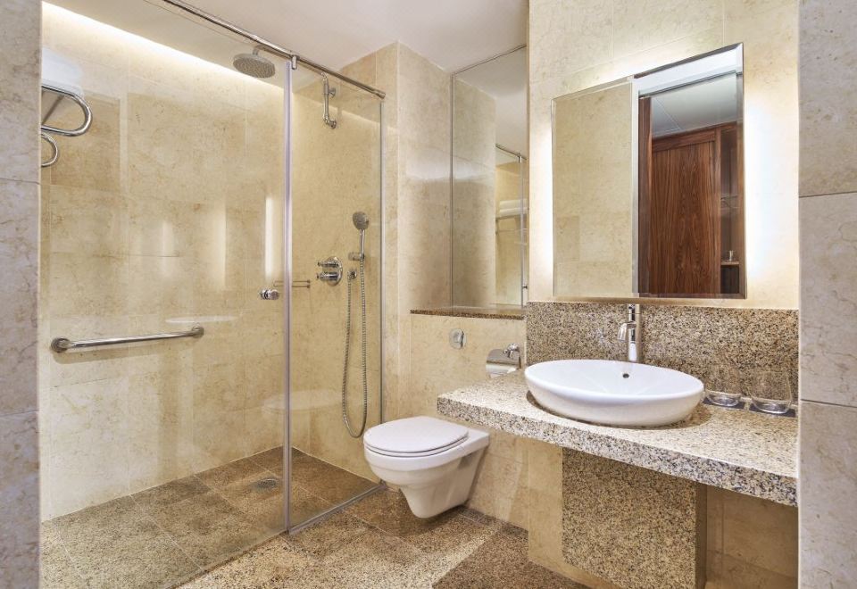 Sheraton Towers SingaporeDeluxe Room