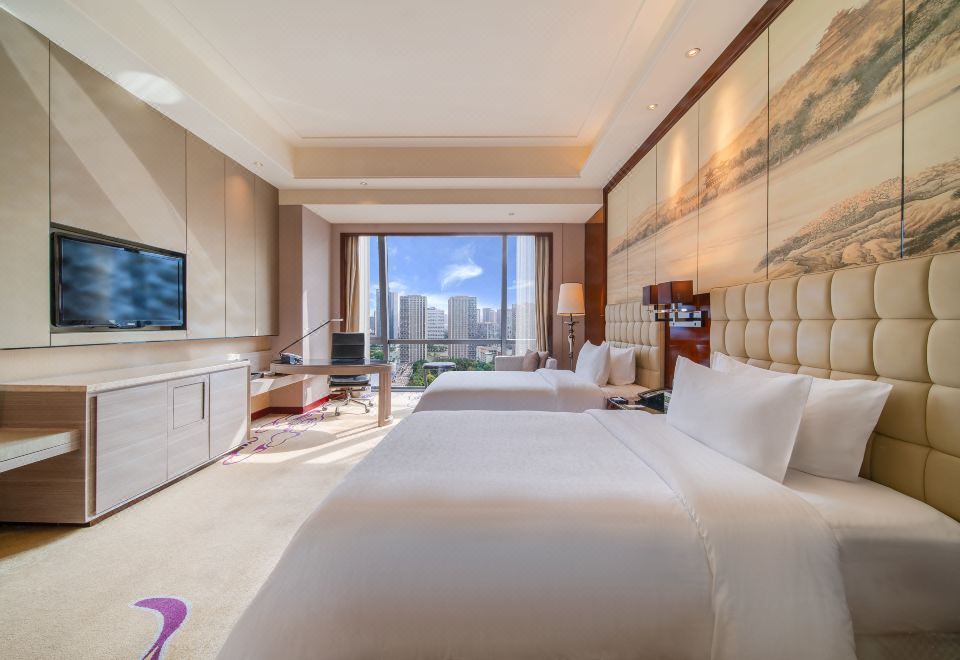 精選豪華雙床房「江城煙火，俯瞰樓宇錯落成畫」