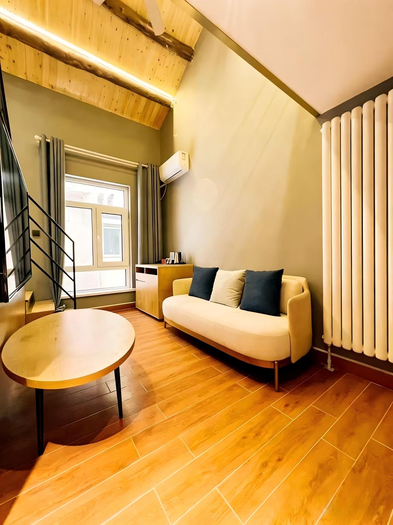 Orange Hotel (Beijing Zhongguancun Software Park)复式大床房（小冰箱）