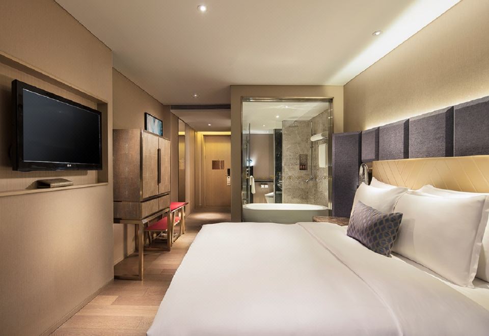 豪華海景大床房（觀港珠澳大橋+澳門景+歐瓏洗護）