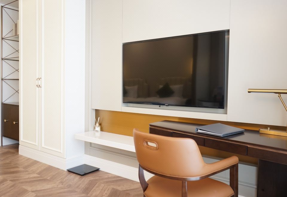 精选豪华双床房 高楼观景俯瞰都市繁华