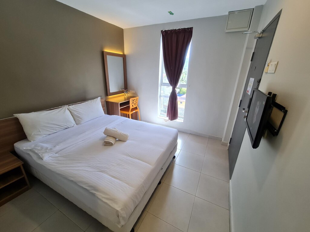 带窗户的标准双人间