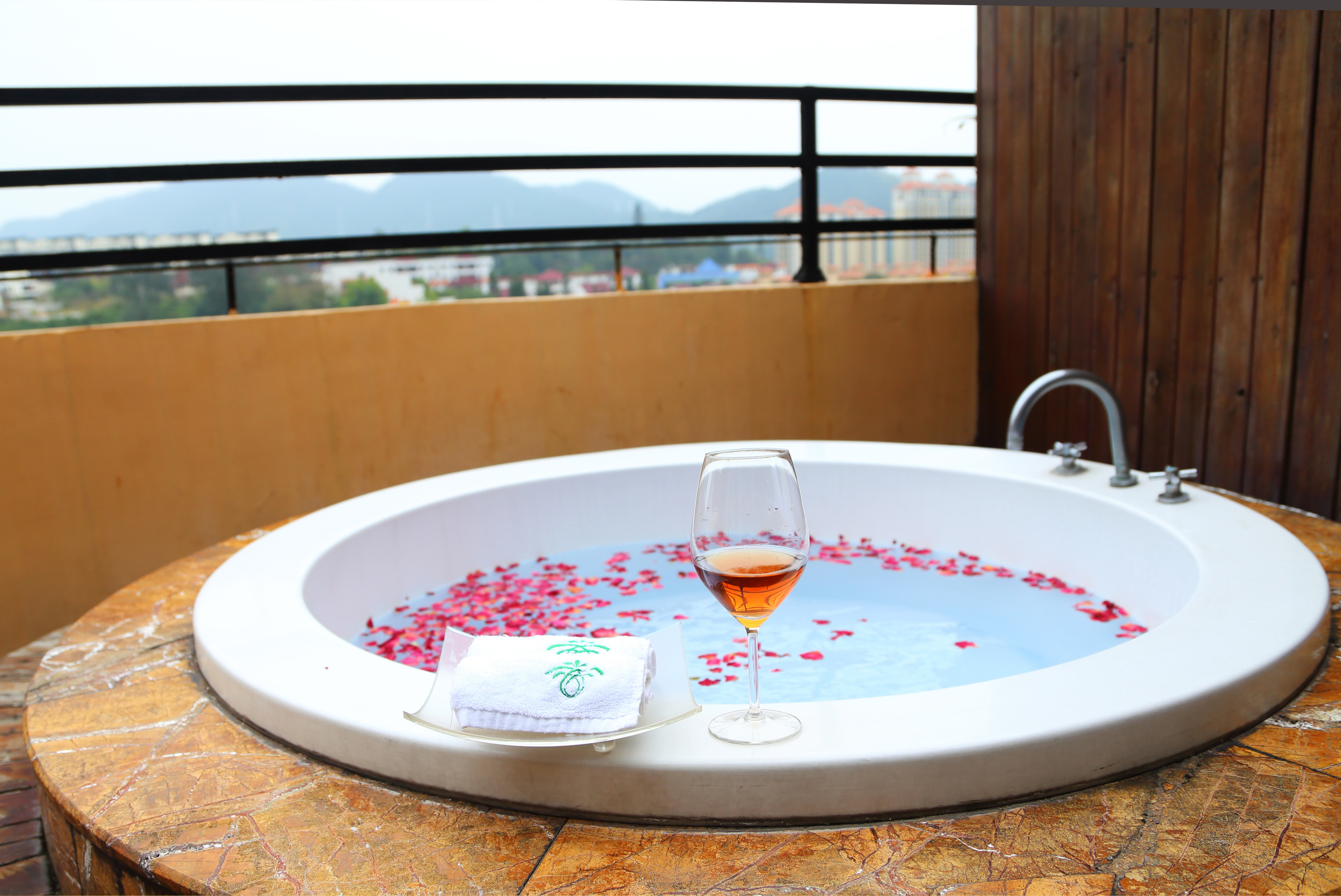 河景特色房|独立温泉池