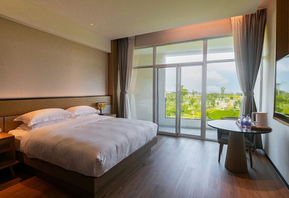 景观阳台大床房