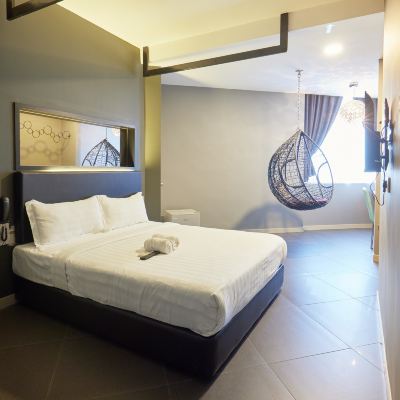 Bilik Grand Deluxe Kupon B&S Boutique Hotel