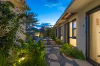 Beijing Huayutang Homestay (Universal Beijing Resort) Hoteles en 