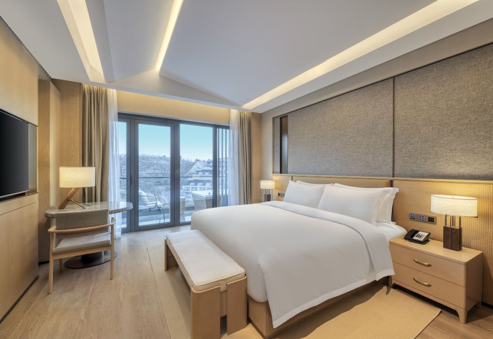 Crowne Plaza Zunhua Hot Spring TownCourtyard Family Hot Spring Villa