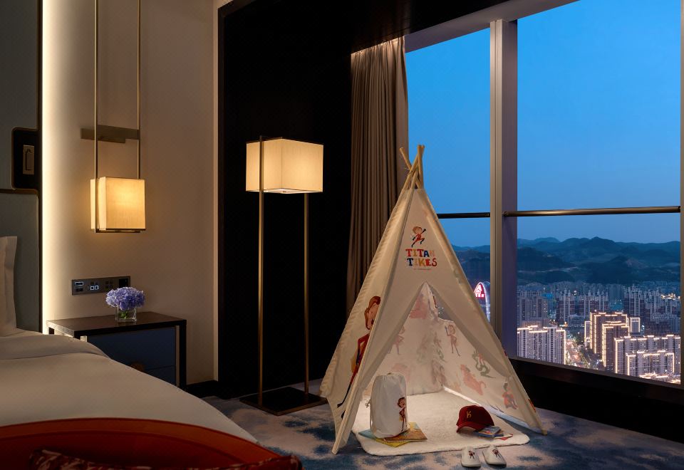 Kempinski Hotel JinanTitan Tikes Family Room With King Bed