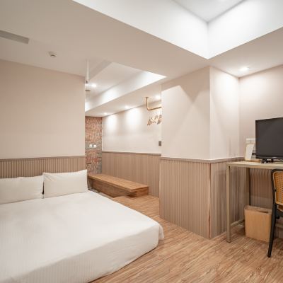 標準雙人房-有窗-附浴缸 慶爾喜旅館（台北長沙館）優惠