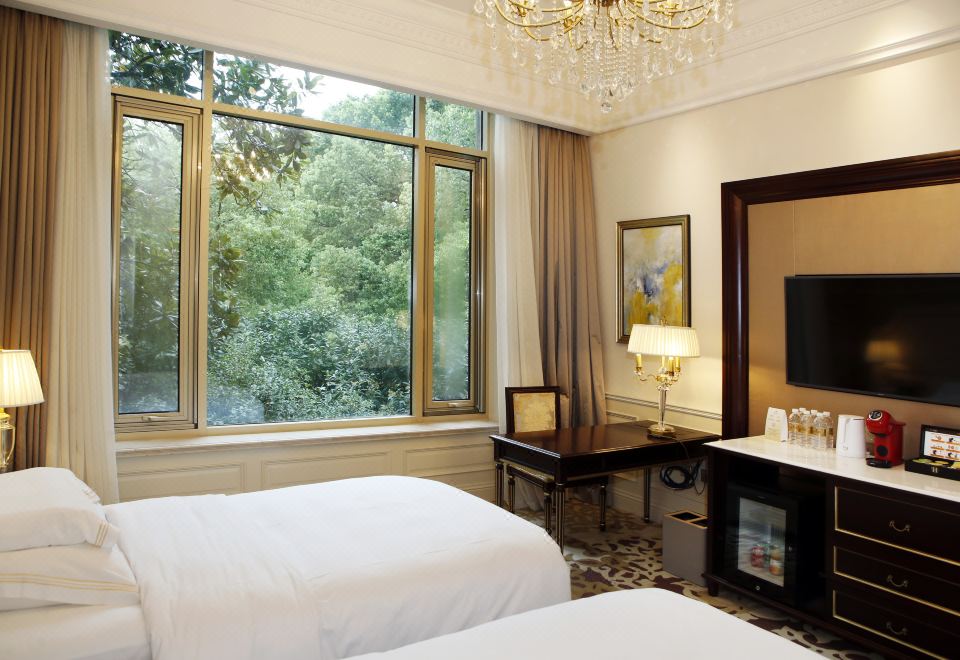 Hongqiao State Guest Hotel ShanghaiClassic 2-bed Room