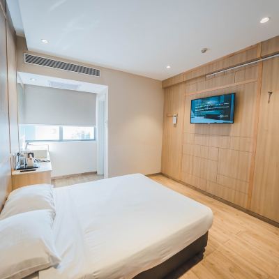 豪華大床房 81酒店（優質星）（Staycation Approved）優惠