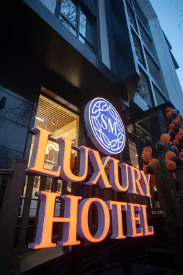 SM LUXURY HOTEL Các khách sạn ở 