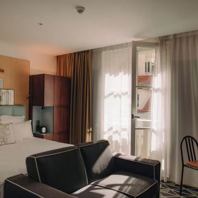 Deluxe Double Room With Pool Access Hotel Eiffel Blomet Promo Code