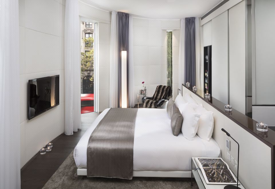 城市全景 3 卧室卓越 ME+ 套房