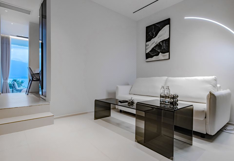 202晴天-枫丨180°全山海景亲子套房丨观景露台+TOTO智能衞浴+大屏投影+美国席梦思床垫+大屏电视