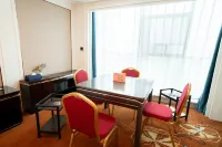 Poch Dream Hotel
