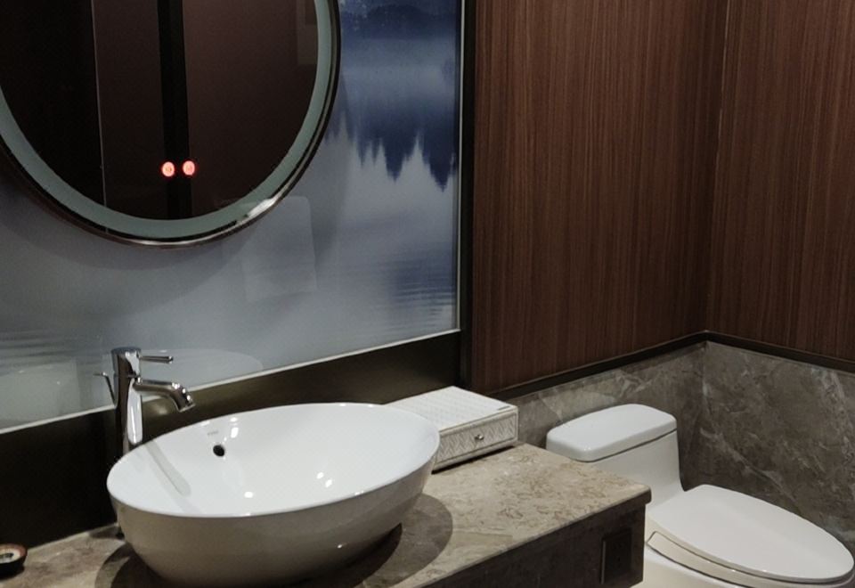 Pearl Hotel xiJindu Scenic Area ZhenjiangGuestroom - With View (Double Bed)