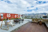 Sende Scenic Oxygen-Rich Homestay Hotel a 