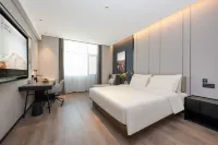 Golmud Railway Station Huanghe Middle Road Atour Hotel