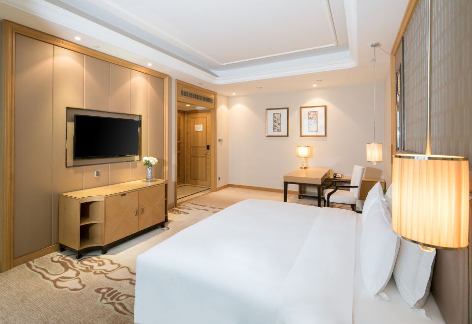 湖景大床房-下沉式浴缸