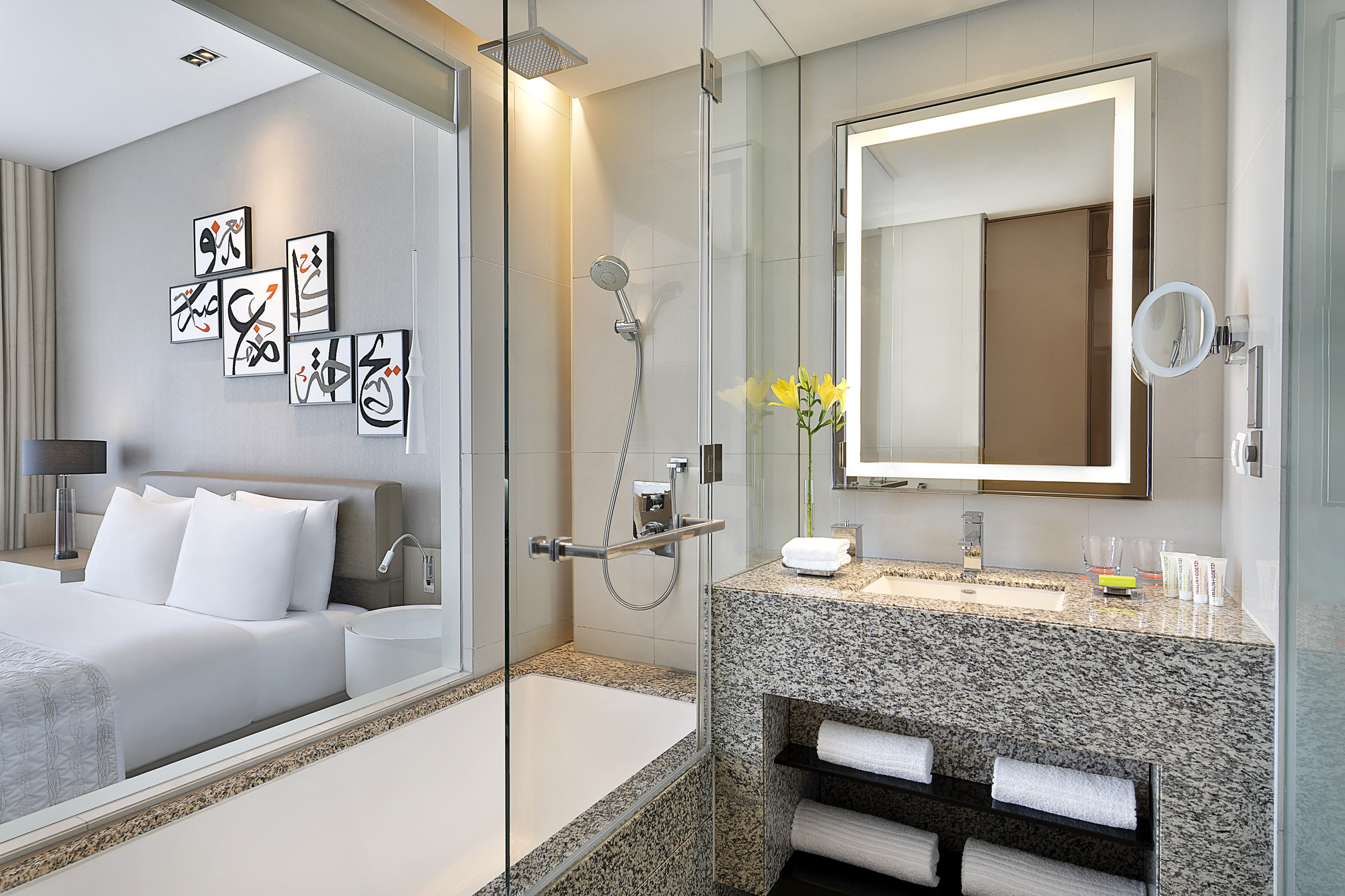 高级2张单人床房