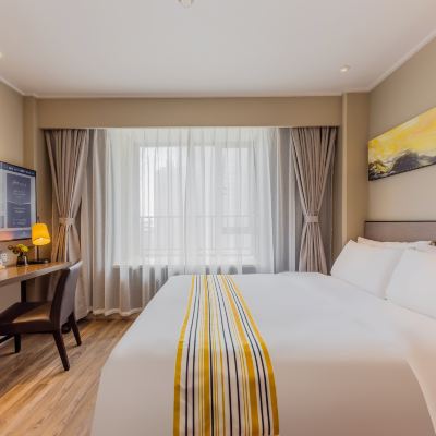 安心睡0壓大床房 如家精選飯店（上海陸家嘴羽山路源深體育中心地鐵站店）優惠