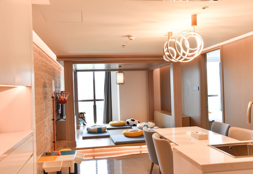 探索非遗亲子主题套房