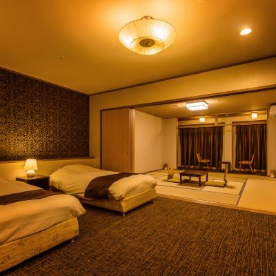 【禁煙】スーペリア和洋室ツイン 内風呂なし(眺望なし) 湯快リゾート 南紀白浜温泉 白浜彩朝楽〈プレミアム〉 クーポン