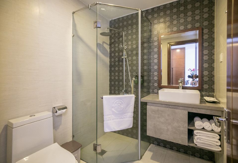 Ritzy Boutique Hotel Da NangSuperior Double Room With City View