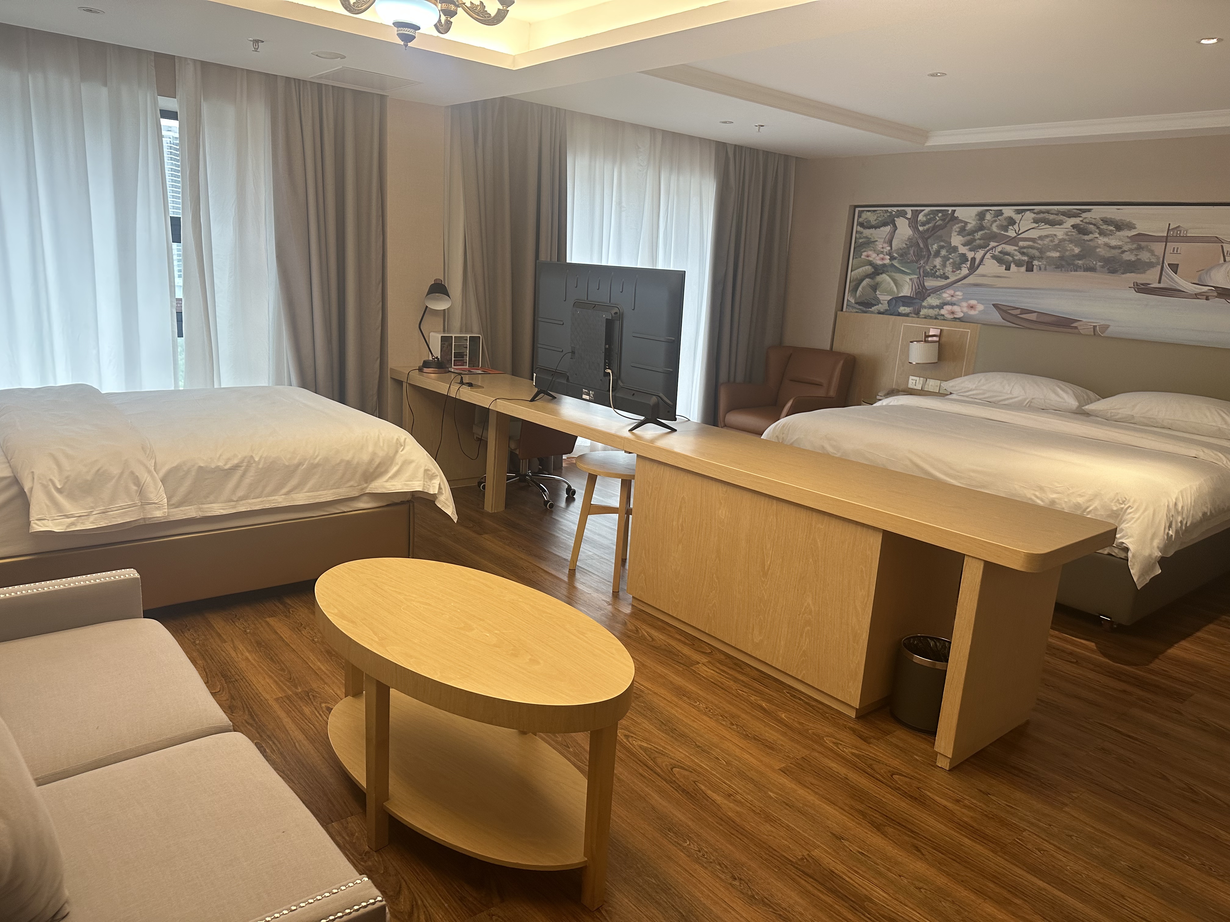 豪华家庭房｜中央空调｜新风净化｜深睡记忆枕