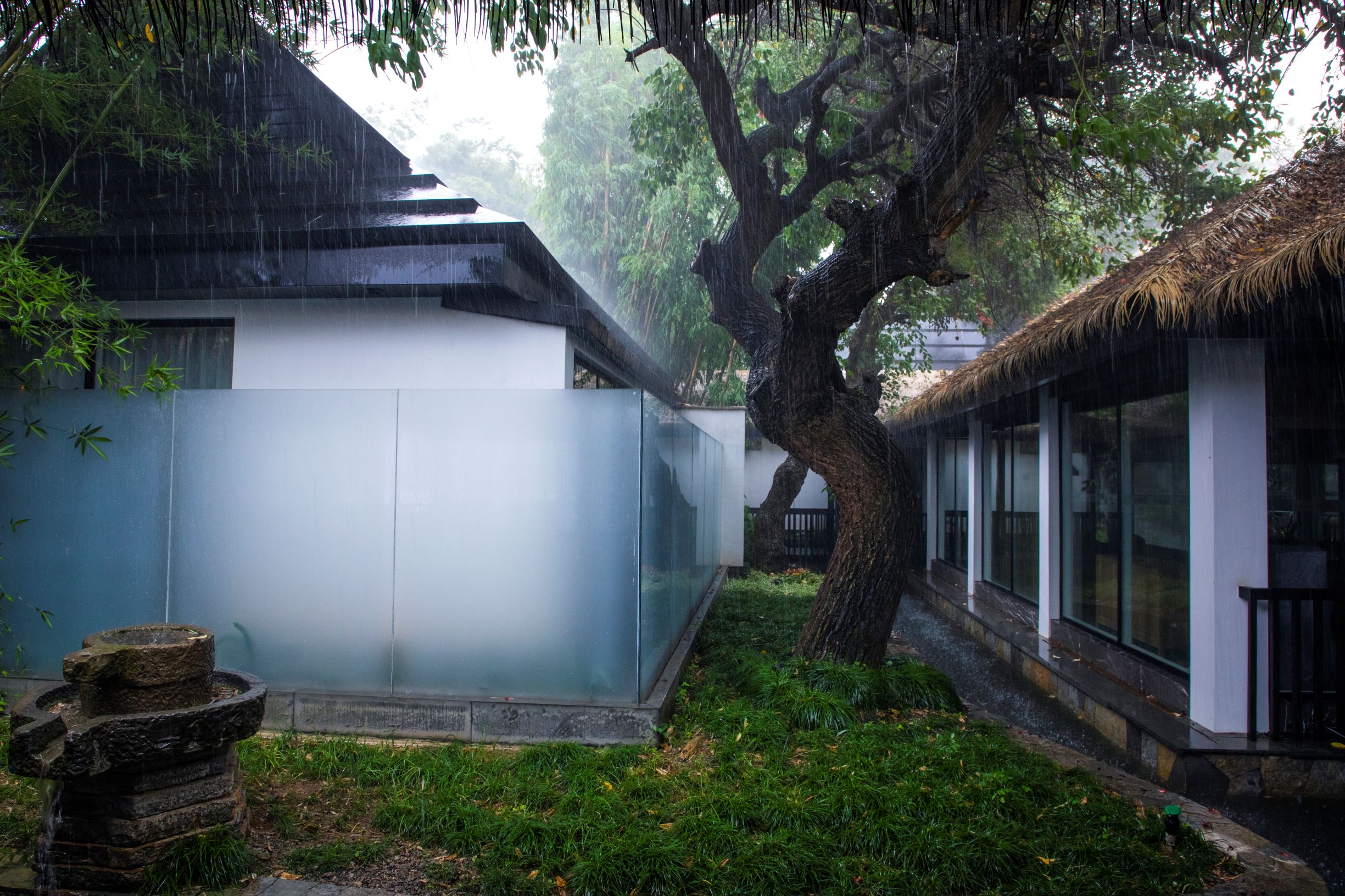 湖畔泡池大床房（户外泡池）