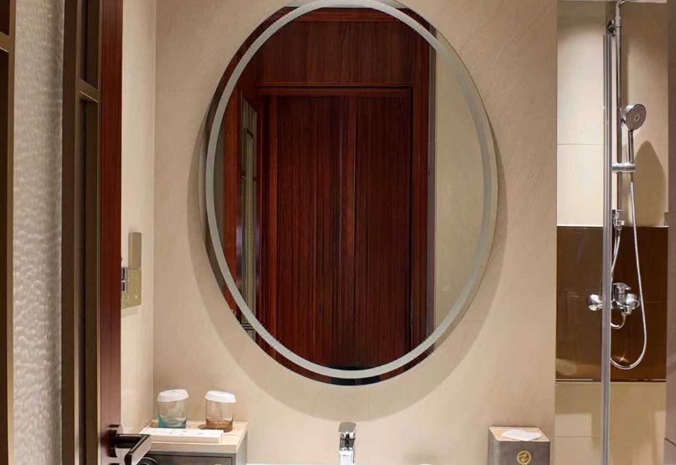 尊享園林商務大床房